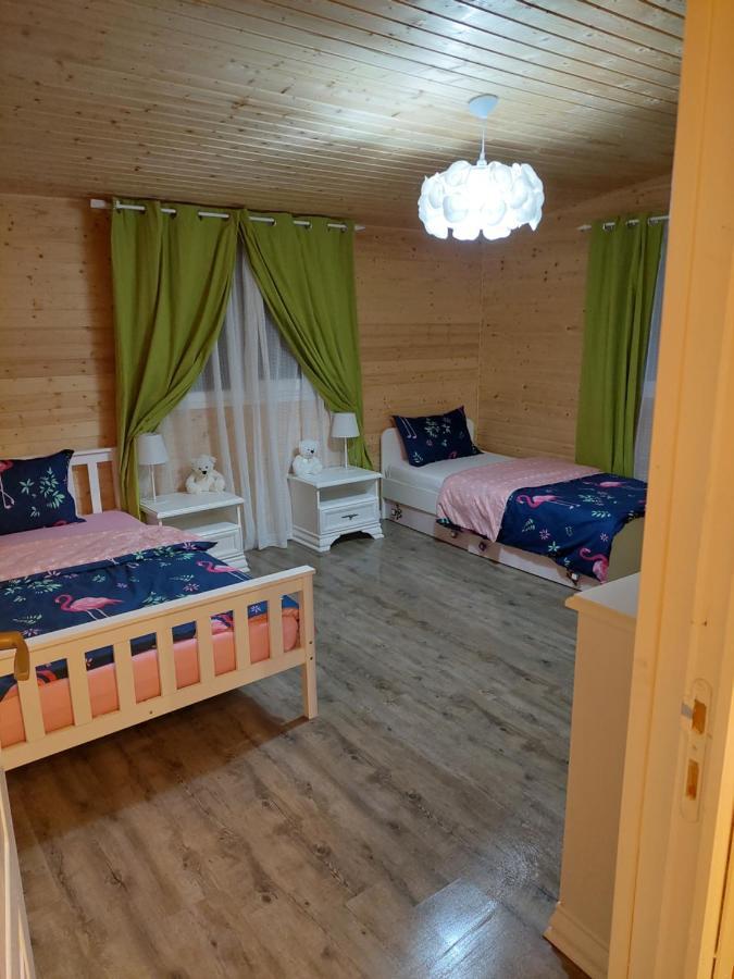 Cabana Oprisor ออกนา ซีบิวลุย ภายนอก รูปภาพ